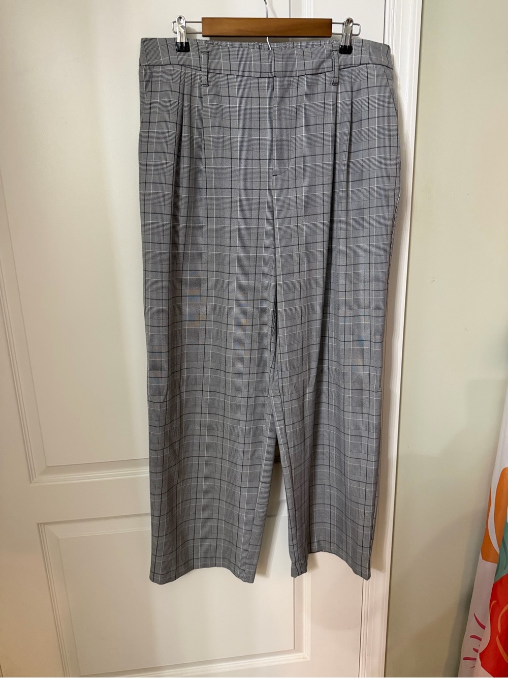 Gray Plaid Women’s Dress Pants